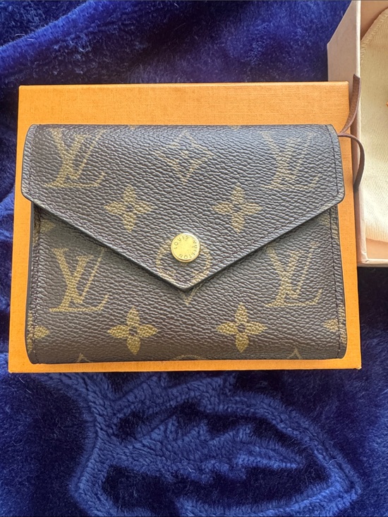Louis Vuitton Accessories - Louis Vuitton Monogram Envelope Wallet - Brown and Gold Hardware